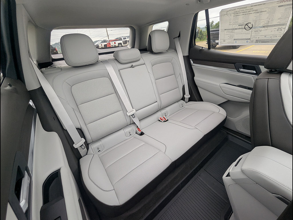 New 2027 GMC Terrain Denali w/ LPO, Floor Liner Package AWD/4WD image 13