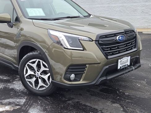 Certified 2022 Subaru Forester Premium image 2