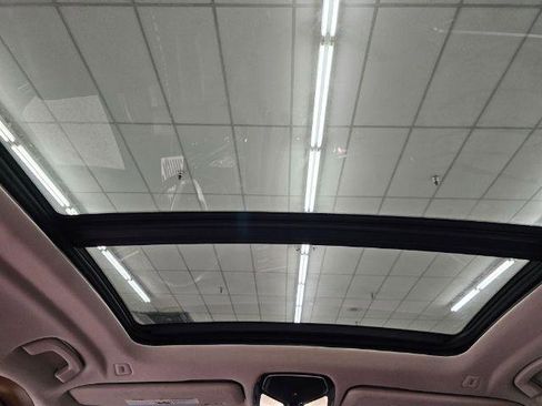 Used 2019 BMW X7 xDrive50i w/ Premium Package AWD/4WD image 40