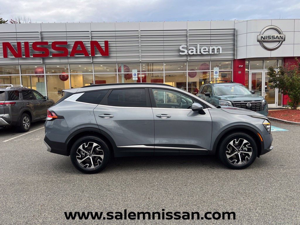 Used 2025 Kia Sportage EX w/ Premium Package AWD/4WD image 8