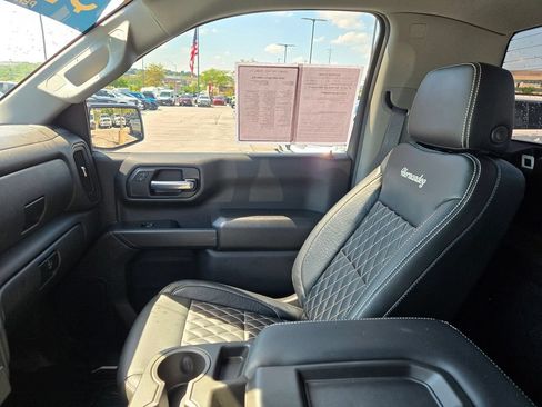 Used 2024 GMC Sierra 1500 Pro w/ Pro Value Package AWD/4WD image 22