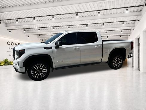 Used 2023 GMC Sierra 1500 AT4 w/ AT4 Premium Package AWD/4WD image 5