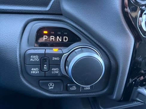 New 2026 RAM 1500 Big Horn AWD/4WD image 34