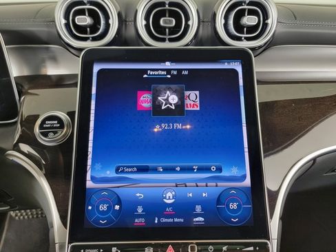 Certified 2025 Mercedes-Benz GLC 300 4MATIC image 30