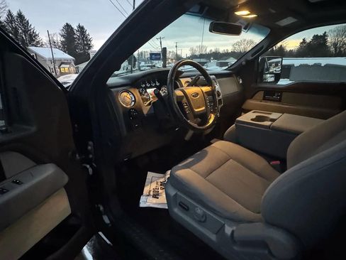 Used 2014 Ford F150 XLT w/ Equipment Group 302A Luxury image 5