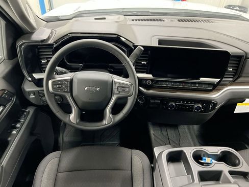 New 2026 Chevrolet Silverado 1500 RST AWD/4WD image 11