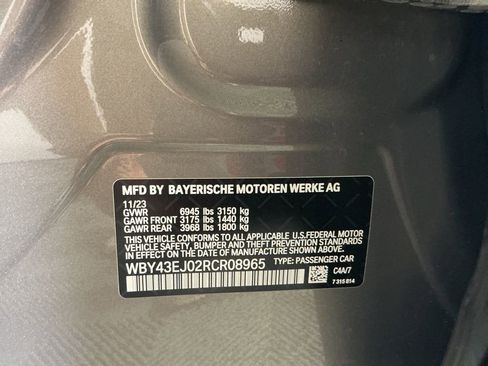 Certified 2024 BMW i7 eDrive50 image 33