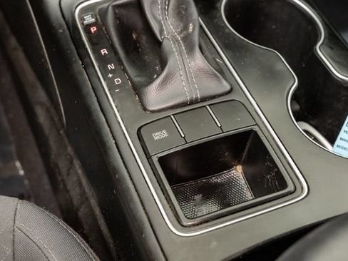 Used 2019 Kia Sorento L FWD image 21