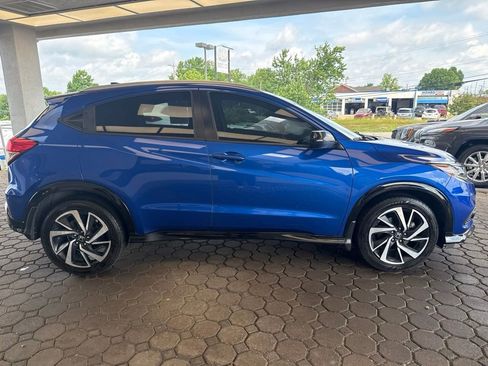 Used 2019 Honda HR-V Sport image 5