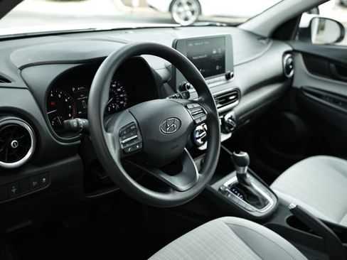 Used 2023 Hyundai Kona SEL AWD/4WD image 18