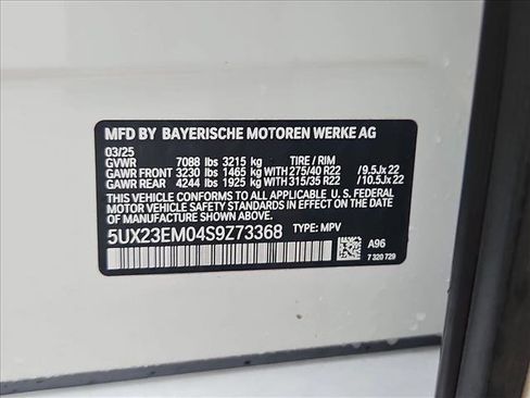 Used 2025 BMW X7 xDrive40i w/ M Sport Package AWD/4WD image 23