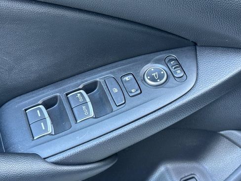 Used 2022 Honda Accord Sport image 13