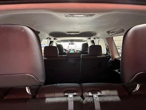 Used 2016 Lexus GX 460 w/ Navigation Package image 20