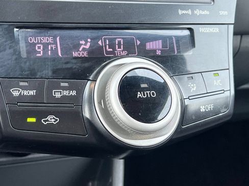 Used 2013 Toyota Prius V Three FWD image 17