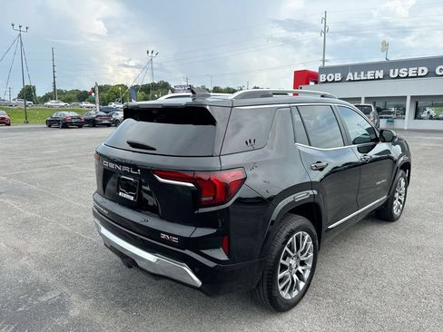 Used 2026 GMC Terrain Denali w/ LPO, Floor Liner Package AWD/4WD image 13