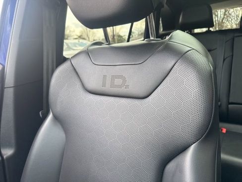 Used 2021 Volkswagen ID.4 Pro S image 28