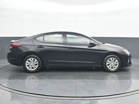 Used 2020 Hyundai Elantra SE w/ Cargo Package (C1) image 7