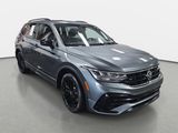 Used 2022 Volkswagen Tiguan SE R-Line image 3