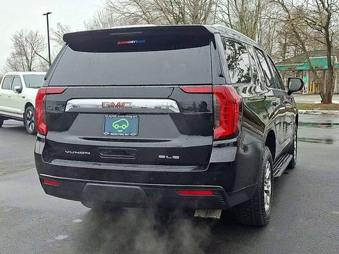 Used 2022 GMC Yukon SLE w/ Gmc Pro Safety Plus Package image 2