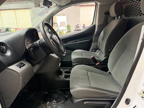 Used 2020 Nissan NV200 SV w/ Back Door Glass Package FWD image 11