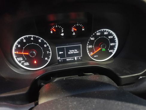 Used 2019 GMC Acadia SLE image 8