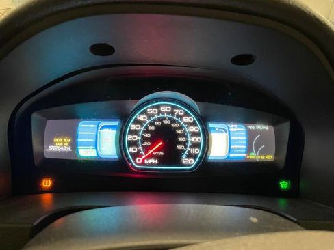 Used 2012 Ford Fusion Hybrid image 37