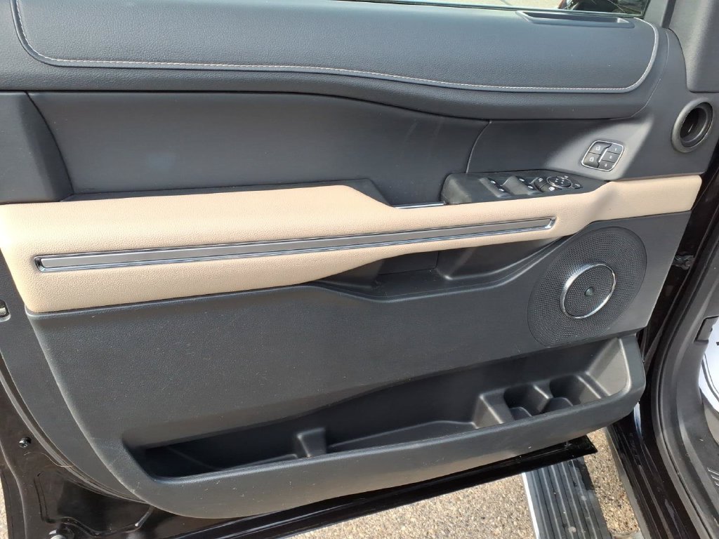 Certified 2023 Ford Expedition Limited AWD/4WD image 15
