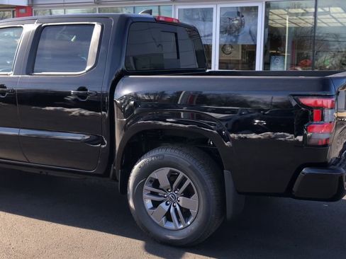 New 2026 Nissan Frontier SV w/ Tow Package image 6