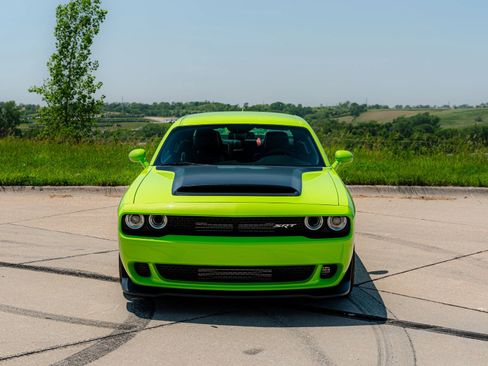Used 2023 Dodge Challenger SRT Hellcat Redeye image 9
