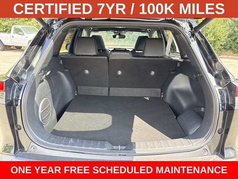 Used 2023 Toyota Corolla Cross AWD Hybrid w/ Convenience Package image 12
