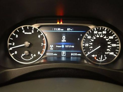 Used 2025 Nissan Altima 2.5 SV FWD image 29