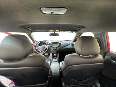 Used 2016 Hyundai Veloster Turbo image 22