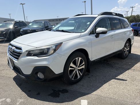 Used 2019 Subaru Outback 2.5i Limited AWD/4WD image 7