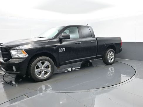 Used 2019 RAM 1500 Express w/ Express Value Package image 2