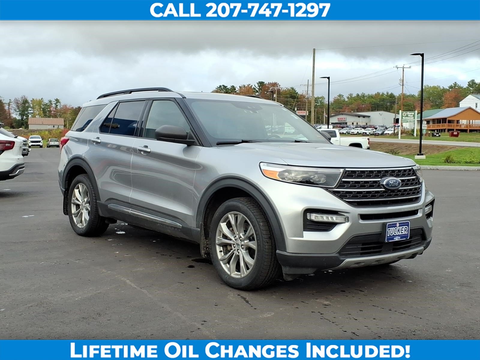 Used 2020 Ford Explorer XLT w/ Equipment Group 202A AWD/4WD image 3