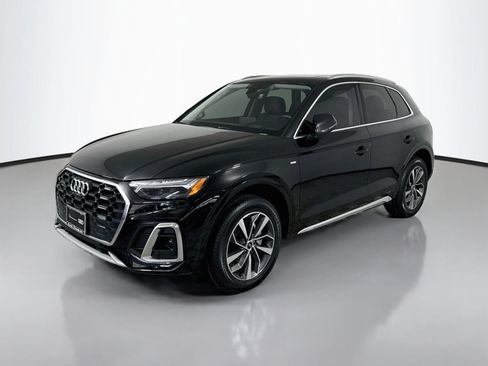 Certified 2023 Audi Q5 2.0T Prestige AWD/4WD image 1