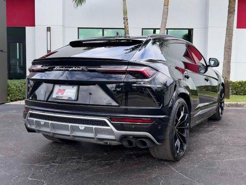 Used 2020 Lamborghini Urus AWD/4WD image 15