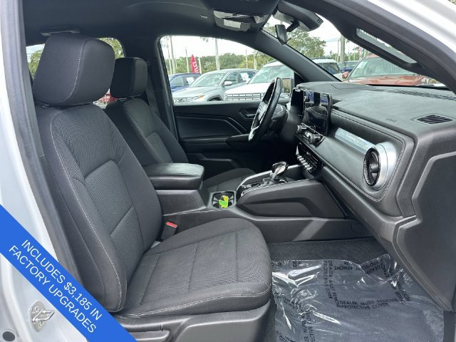 Used 2023 Chevrolet Colorado LT w/ LT Convenience Package RWD image 29