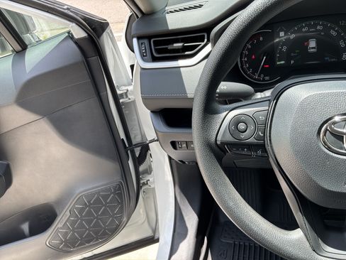 Used 2025 Toyota RAV4 LE FWD image 19