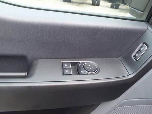 New 2024 Ford F550 4x4 Regular Cab Super Duty image 8