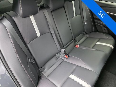 Used 2025 Toyota Camry SE FWD image 26
