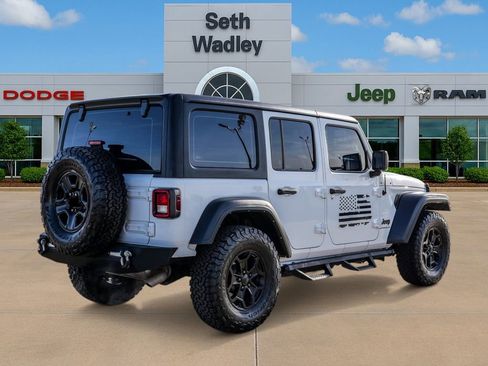 Used 2023 Jeep Wrangler Sport image 7
