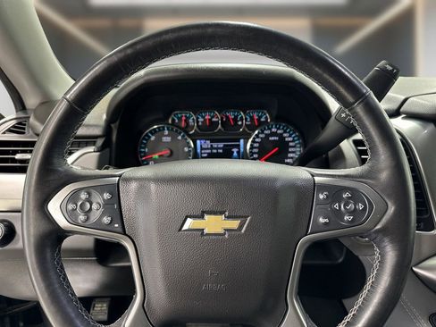 Used 2018 Chevrolet Tahoe LT w/ LT Signature Package RWD image 21