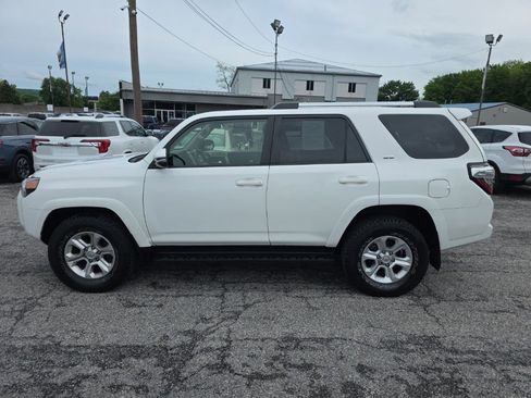 Used 2019 Toyota 4Runner SR5 Premium AWD/4WD image 7
