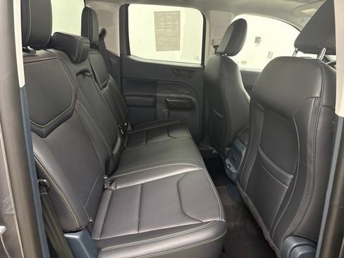 Used 2025 Ford Maverick Lobo AWD/4WD image 20