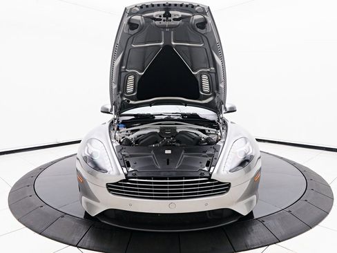 Used 2016 Aston Martin DB9 GT image 22