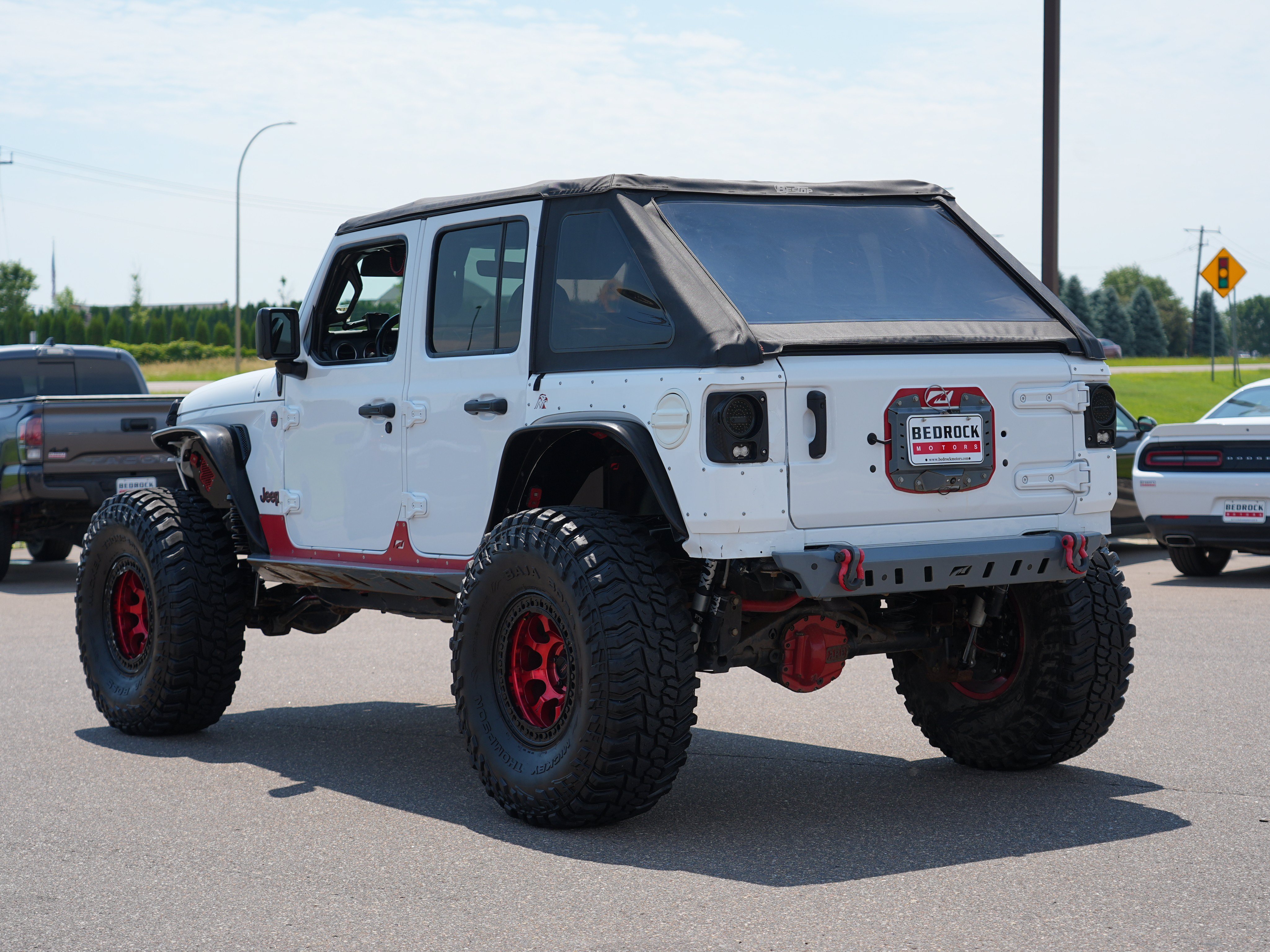 Used 2021 Jeep Wrangler Unlimited Rubicon AWD/4WD image 5