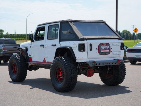 Used 2021 Jeep Wrangler Unlimited Rubicon AWD/4WD image 5