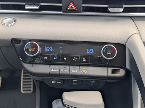 New 2026 Hyundai Elantra Sport FWD image 11