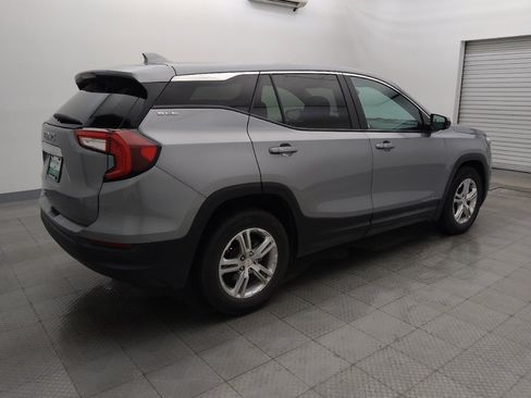 Used 2023 GMC Terrain SLE FWD image 10